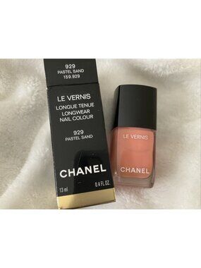 CHANEL LE VERNIS 929 Pastel Sand Nail Polish BNIB Limited Edition Full Size